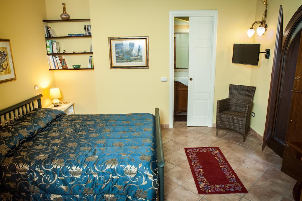 B&B Tribunale コゼンツァ 部屋 写真